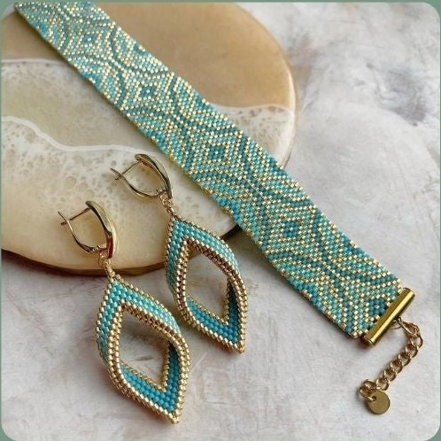 Pulsera y aretes Miyuki en turquesa y dorado